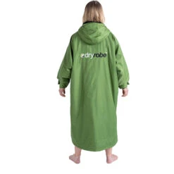 Advance Long Sleeve Change Robe 6 Advance Long Sleeve Change Robe -Diving Equipment Store 202120Dryrobe20Advance20Long20Sleeve20Premium20Outdoor20Change20Robe202020Poncho20DR10420 20Forest20Green2020Black20worn20back.2000x2000