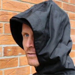 Northcore Beach Basha Pro 4 Season Changing Robe / Poncho -Diving Equipment Store 24279 202220Northcore20Beach20Basha20Pro20420Season20Changing20Robe20NOCO24J20 20Black20Close20Up201.2000x2000