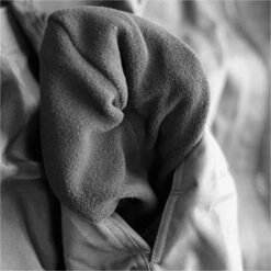 Northcore Beach Basha Pro 4 Season Changing Robe / Poncho -Diving Equipment Store 24279 202220Northcore20Beach20Basha20Pro20420Season20Changing20Robe20NOCO24J20 20Black20Close20Up204.2000x2000