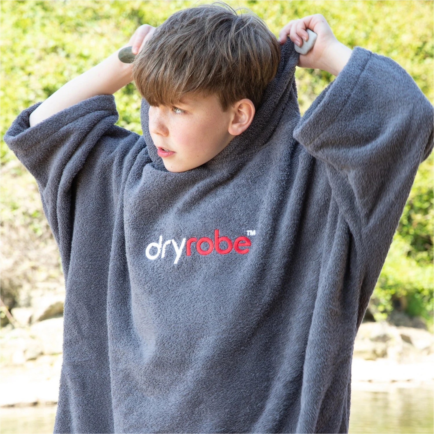 Junior Organic Cotton Hooded Towel Change Robe 8 Junior Organic Cotton Hooded Towel Change Robe - Image 8