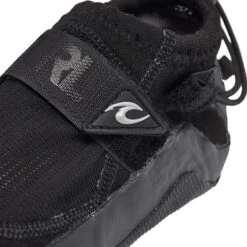 Rip Curl Reefer 1.5mm Split Toe Wetsuit Shoes 10 Rip Curl Reefer 1.5mm Split Toe Wetsuit Shoes -Diving Equipment Store 42677 202320Rip20Curl20Reefer201.5mm20Split20Toe20Wetsuit20Shoes20WBO1AT20 20Black2020Charcoal20Close20Up201.2000x2000