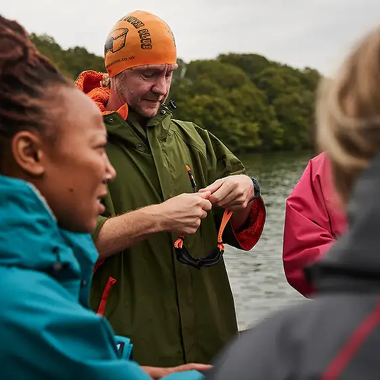 Red Paddle Co. Red Paddle Pro Change 2.0 Short Sleeve Change Robe 9 Red Paddle Co. Red Paddle Pro Change 2.0 Short Sleeve Change Robe - Image 9