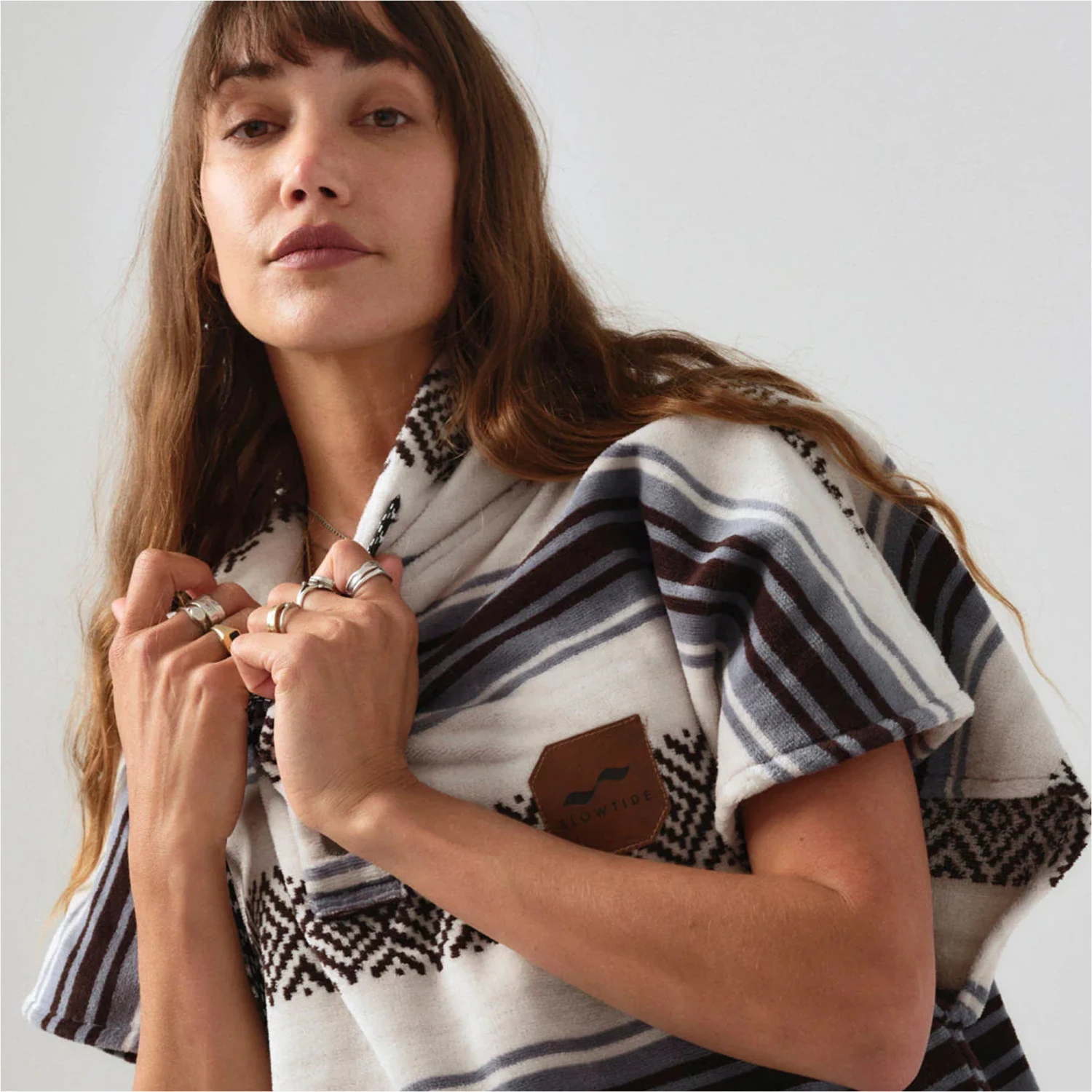 Slowtide Oso Hooded Towel Change Robe / Poncho 3 Slowtide Oso Hooded Towel Change Robe / Poncho - Image 3