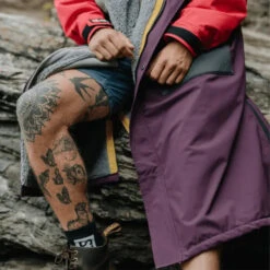 Red Paddle Co. Recovered EVO Pro Long Sleeve Change Robe / Poncho 19 Red Paddle Co. Recovered EVO Pro Long Sleeve Change Robe / Poncho -Diving Equipment Store 46254 202420Red20Paddle20Co20EVO20Pro20Short20Sleeve20Change20Robe2020Poncho20002 009 00620 20Burgundy2020Pink2010.2000x2000