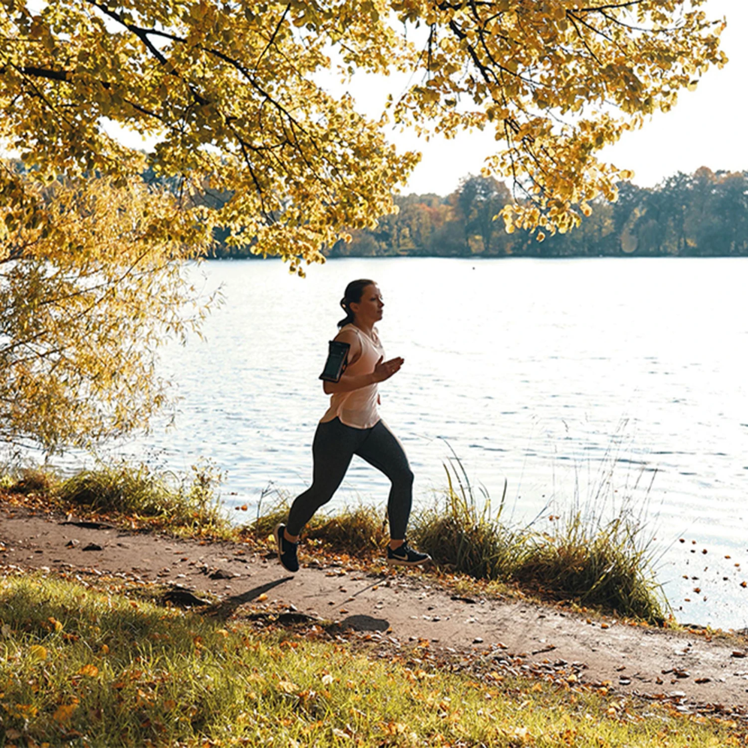 Fidlock Magnetic Armband Dry Bag 2 Fidlock Magnetic Armband Dry Bag - Image 2